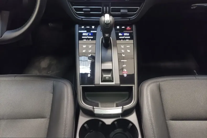 Porsche Macan din 2022 cu 90.430 km - oferta POR216974 - foto 11