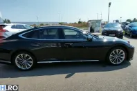 Lexus LS 500 din 2023 cu 46.598 km - oferta LEX216975 - foto 2