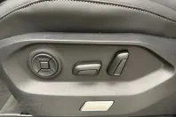 Volkswagen Touareg din 2024 cu 26.170 km - oferta VOL216981 - foto 4