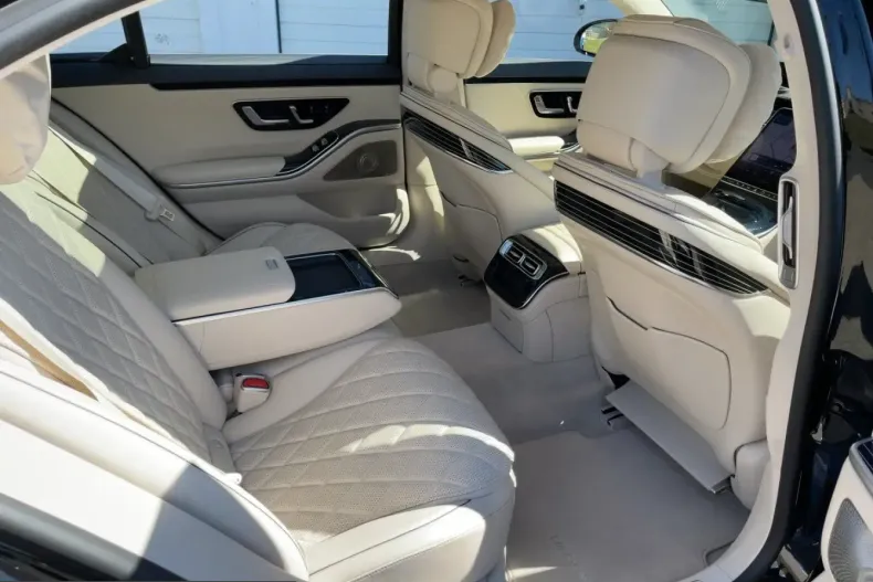 Mercedes-Benz S 580 (Clasa S) din 2022 cu 82.424 km - oferta MER216982 - foto 15