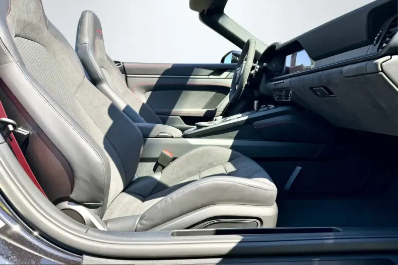 Porsche 992 din 2025 cu 560 km - oferta POR216989 - foto 18
