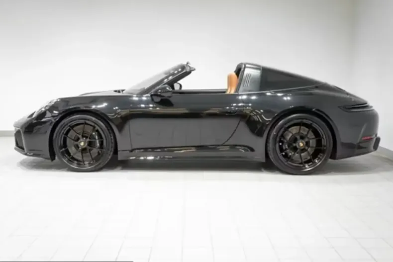 Porsche 911 din 2026 cu 15 km - oferta POR216991 - foto 3
