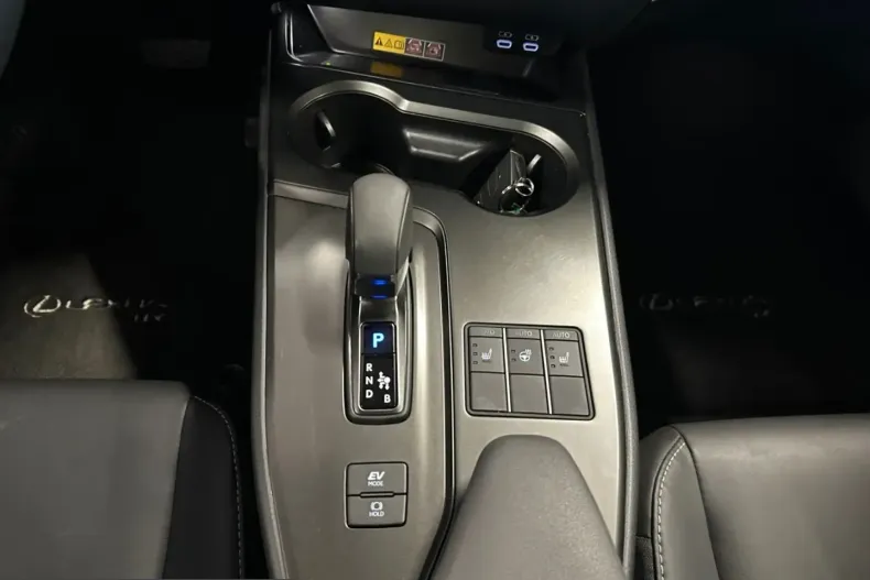Lexus UX din 2025 cu 13.544 km - oferta LEX216993 - foto 12