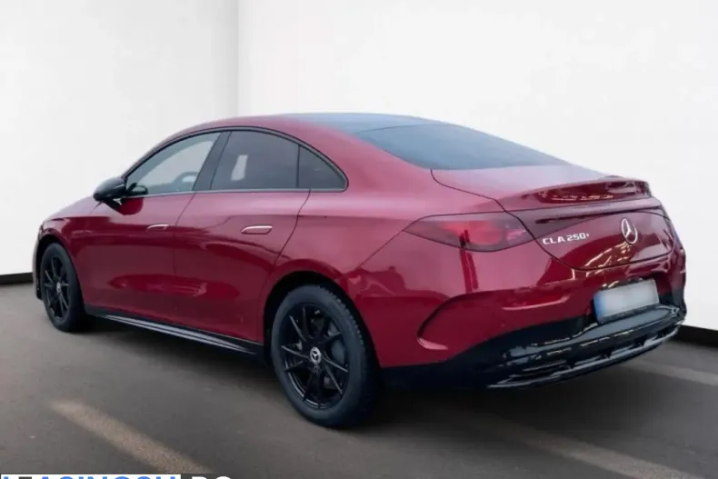 Mercedes-Benz CLA 250 (Clasa CLA) din 2025 cu 9.800 km - oferta MER216994 - foto 3