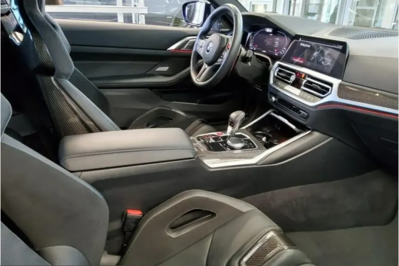 BMW M4 (Seria 4) din 2022 cu 36.955 km - oferta BMW216998 - foto 2
