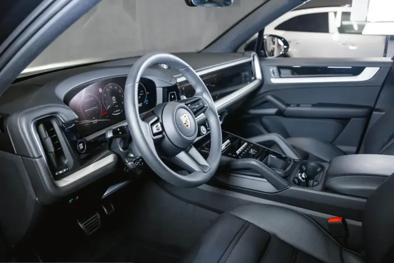 Porsche Cayenne din 2025 cu 19.900 km - oferta POR217002 - foto 8