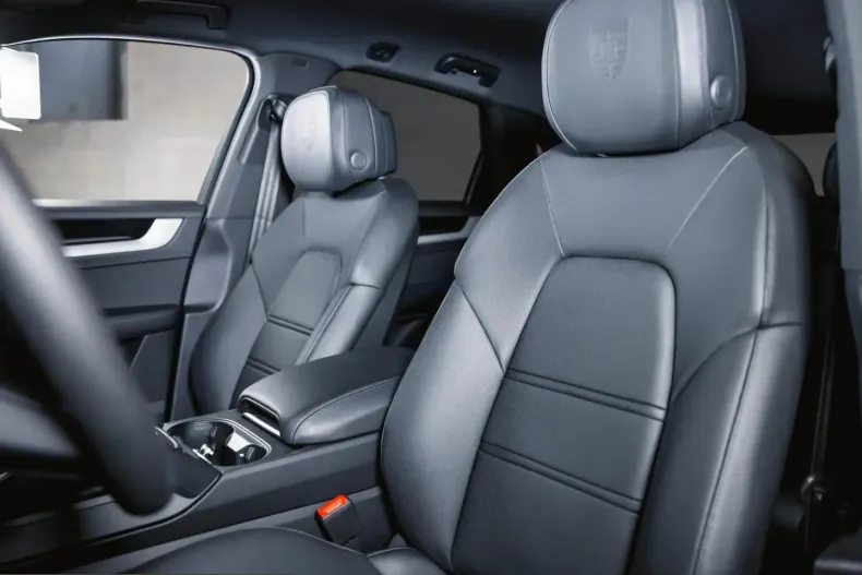 Porsche Cayenne din 2025 cu 19.900 km - oferta POR217002 - foto 15