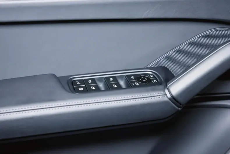 Porsche Cayenne din 2025 cu 19.900 km - oferta POR217002 - foto 21