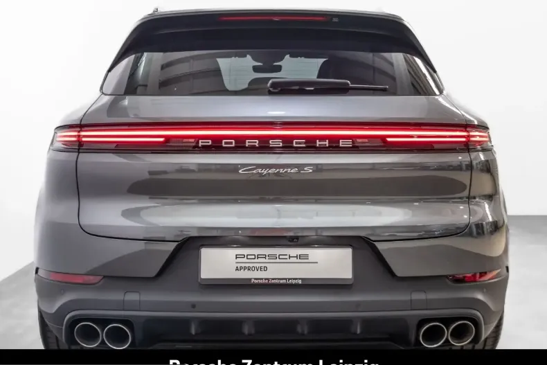 Porsche Cayenne din 2024 cu 31.365 km - oferta POR217003 - foto 4