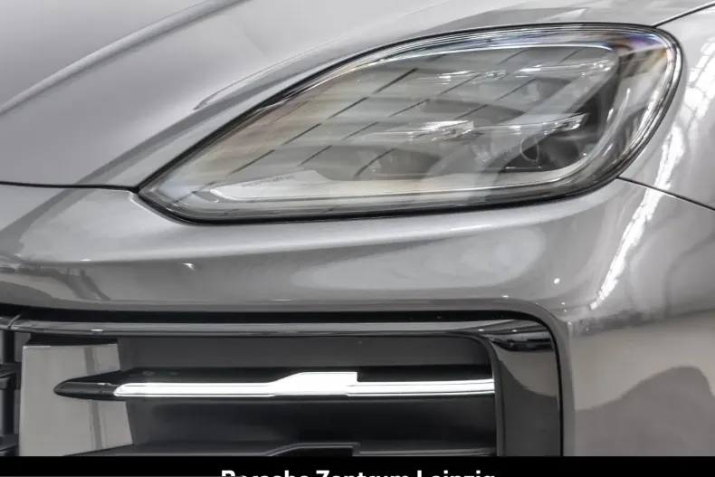Porsche Cayenne din 2024 cu 31.365 km - oferta POR217003 - foto 24