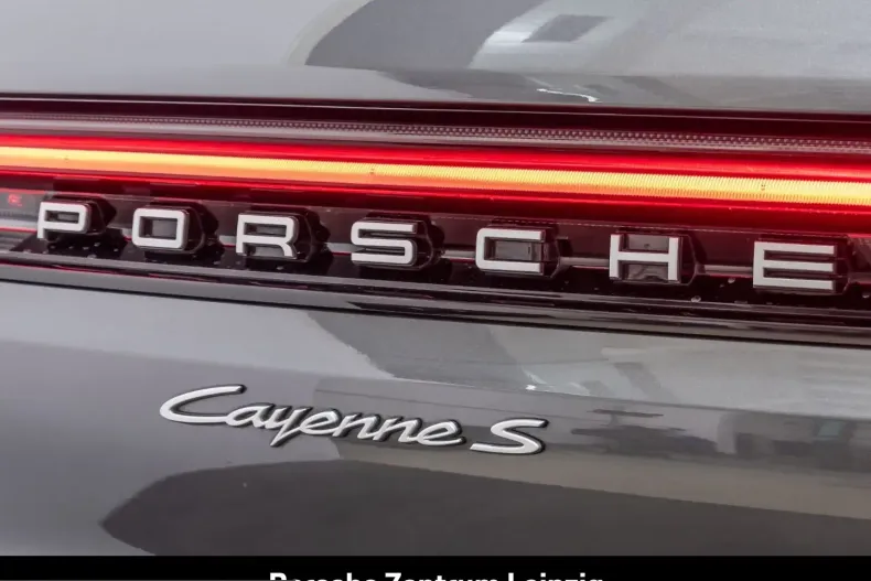 Porsche Cayenne din 2024 cu 31.365 km - oferta POR217003 - foto 29