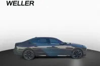 BMW 740 (Seria 7) din 2025 cu 12.714 km - oferta BMW217012 - foto 2