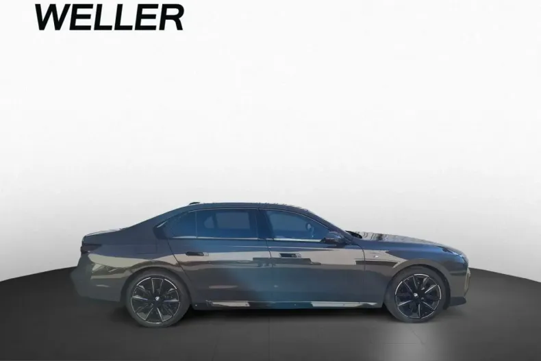 BMW 740 (Seria 7) din 2025 cu 12.714 km - oferta BMW217012 - foto 2