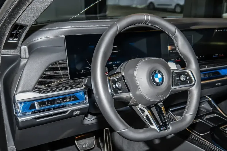 BMW 740 (Seria 7) din 2025 cu 18.810 km - oferta BMW217015 - foto 19