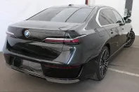 BMW 740 (Seria 7) din 2025 cu 40.006 km - oferta BMW217016 - foto 4