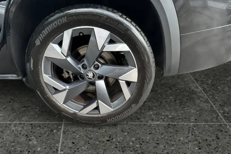 Skoda Kodiaq din 2025 cu 15.033 km - oferta SKO217019 - foto 17