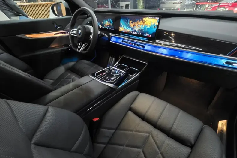BMW 740 (Seria 7) din 2024 cu 35.000 km - oferta BMW217025 - foto 17