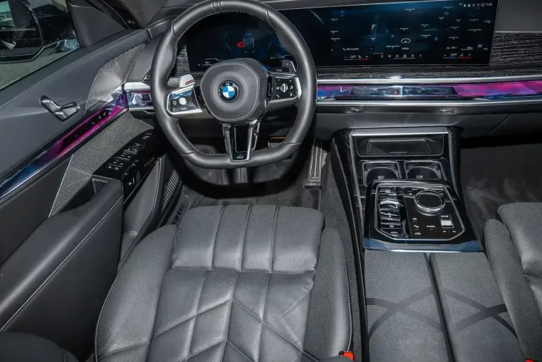 BMW 740 (Seria 7) din 2025 cu 10.110 km - oferta BMW217028 - foto 11