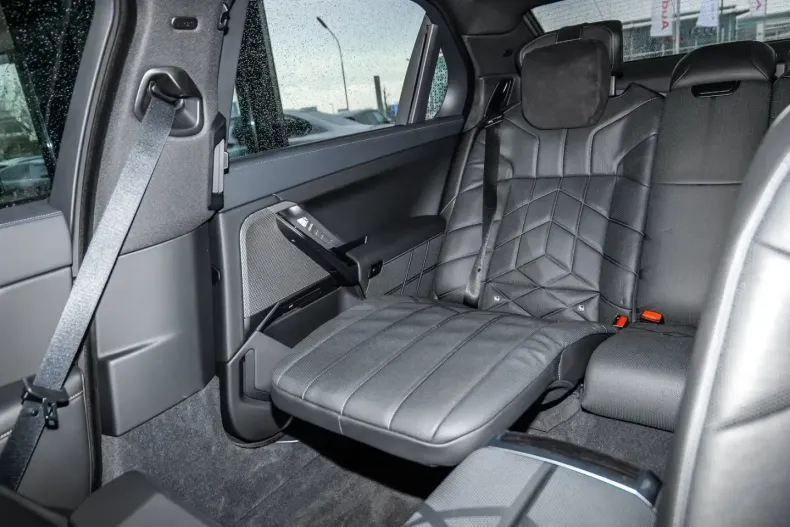 BMW 740 (Seria 7) din 2025 cu 10.110 km - oferta BMW217028 - foto 15