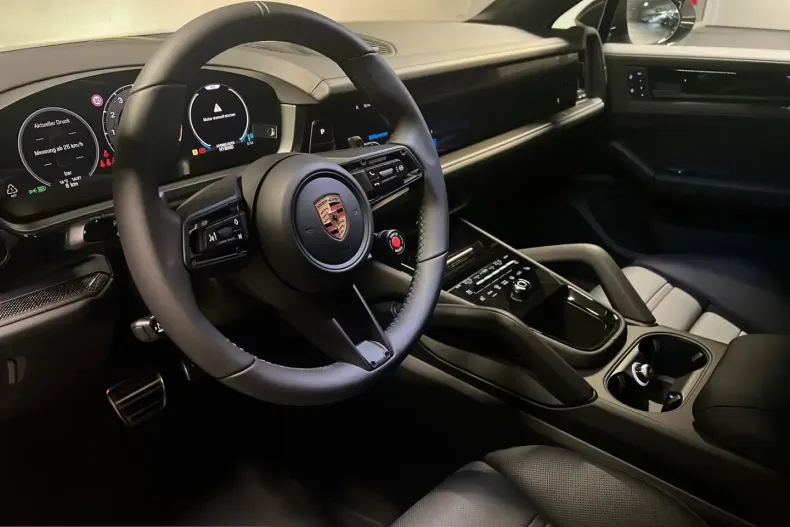 Porsche Cayenne din 2026 cu 0 km - oferta POR217033 - foto 22