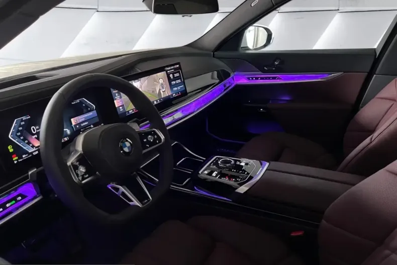 BMW 740 (Seria 7) din 2025 cu 28.045 km - oferta BMW217037 - foto 10