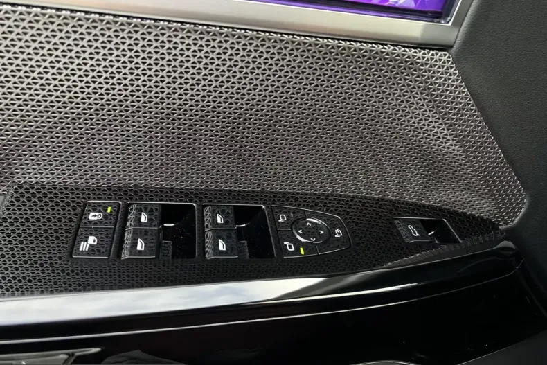 BMW 740 (Seria 7) din 2025 cu 28.045 km - oferta BMW217037 - foto 27