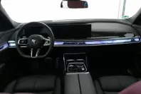BMW 740 (Seria 7) din 2025 cu 6.349 km - oferta BMW217040 - foto 6