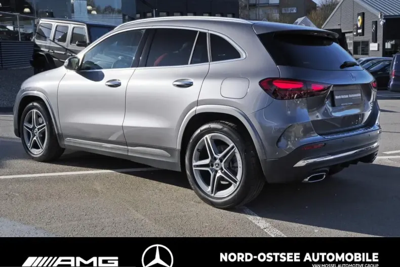 Mercedes-Benz GLA 220 (Clasa GLA) din 2024 cu 7.626 km - oferta MER217043 - foto 4