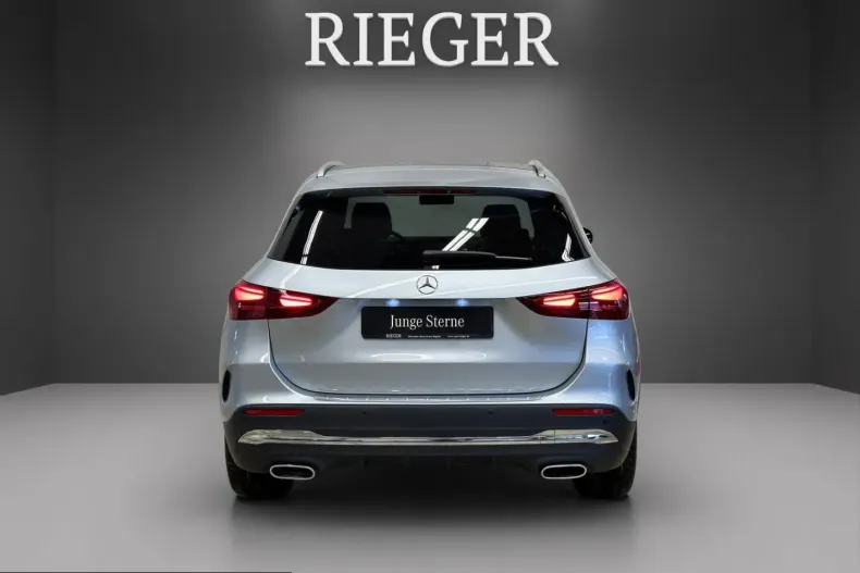 Mercedes-Benz GLA 220 (Clasa GLA) din 2024 cu 22.874 km - oferta MER217045 - foto 10