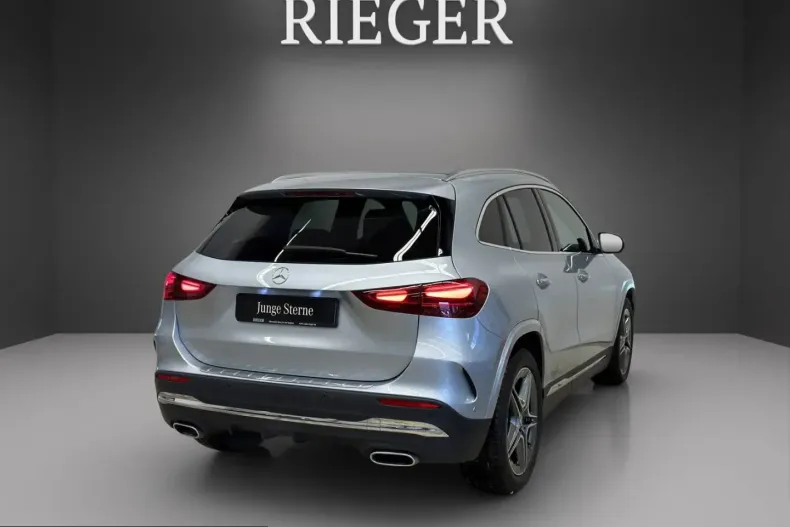 Mercedes-Benz GLA 220 (Clasa GLA) din 2024 cu 22.874 km - oferta MER217045 - foto 13