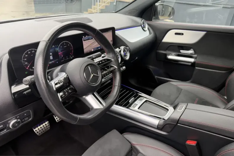 Mercedes-Benz GLA 220 (Clasa GLA) din 2023 cu 34.545 km - oferta MER217048 - foto 20