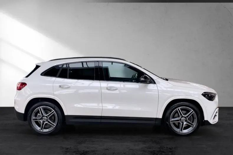 Mercedes-Benz GLA 220 (Clasa GLA) din 2024 cu 15.598 km - oferta MER217049 - foto 6
