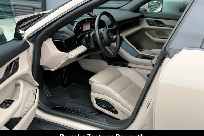 Porsche Taycan din 2023 cu 42.500 km - oferta POR217053 - foto 4
