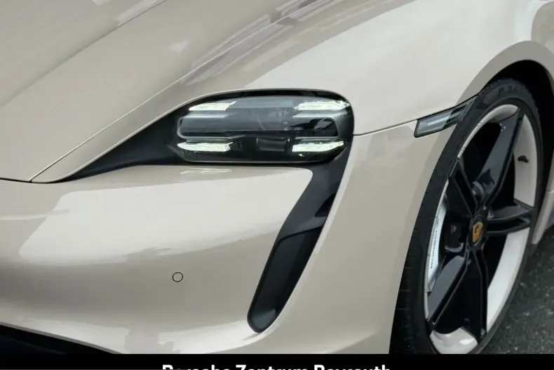 Porsche Taycan din 2023 cu 42.500 km - oferta POR217053 - foto 9