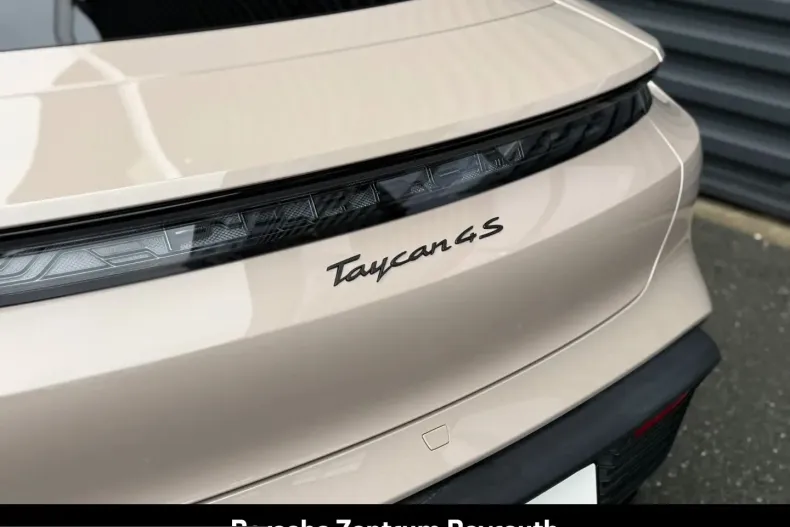 Porsche Taycan din 2023 cu 42.500 km - oferta POR217053 - foto 11
