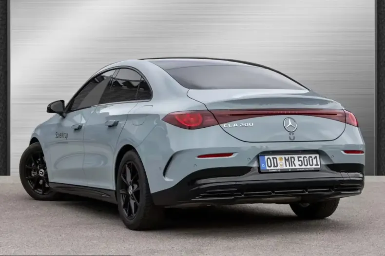 Mercedes-Benz CLA 200 (Clasa CLA) din 2026 cu 9.876 km - oferta MER217054 - foto 3