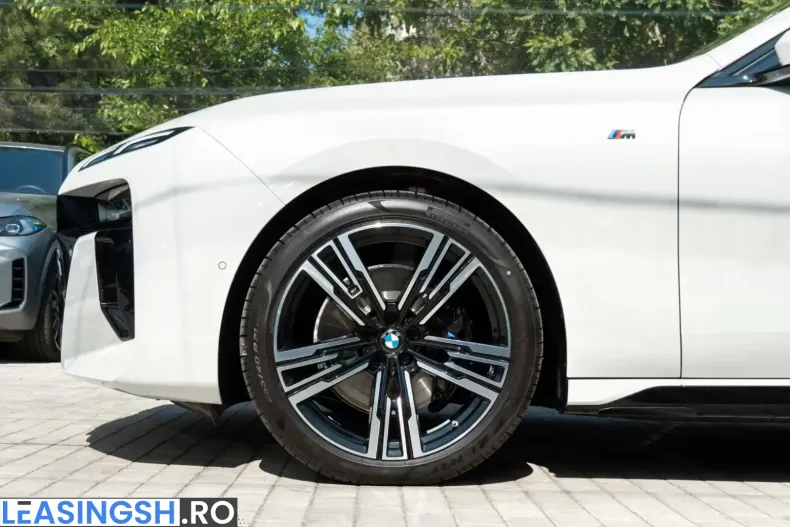 BMW 740 (Seria 7) din 2025 cu 19.400 km - oferta BMW217055 - foto 7