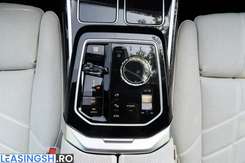 BMW 740 (Seria 7) din 2025 cu 19.400 km - oferta BMW217055 - foto 12