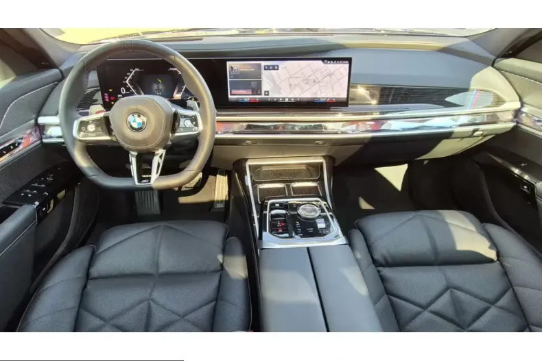 BMW 740 (Seria 7) din 2025 cu 25.853 km - oferta BMW217062 - foto 7