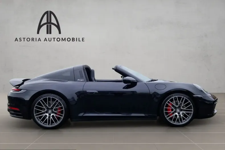 Porsche 992 din 2024 cu 12.750 km - oferta POR217063 - foto 2