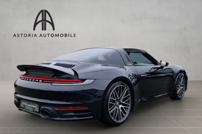 Porsche 992 din 2024 cu 12.750 km - oferta POR217063 - foto 5
