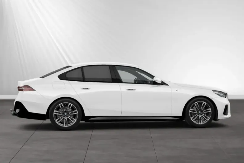 BMW 520 (Seria 5) din 2025 cu 9.700 km - oferta BMW217065 - foto 7