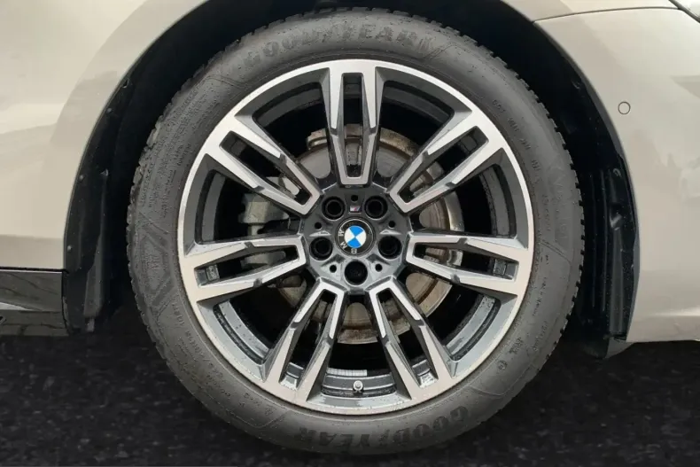 BMW 520 (Seria 5) din 2025 cu 24.820 km - oferta BMW217067 - foto 6
