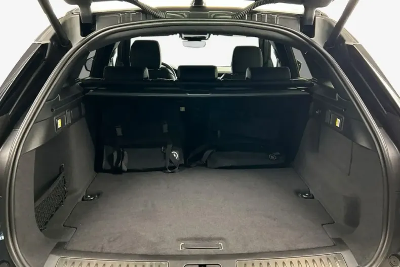 Land Rover Range Rover Velar din 2025 cu 6.127 km - oferta LAN217068 - foto 11