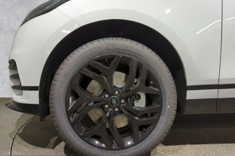 Land Rover Range Rover Velar din 2024 cu 10.500 km - oferta LAN217069 - foto 9