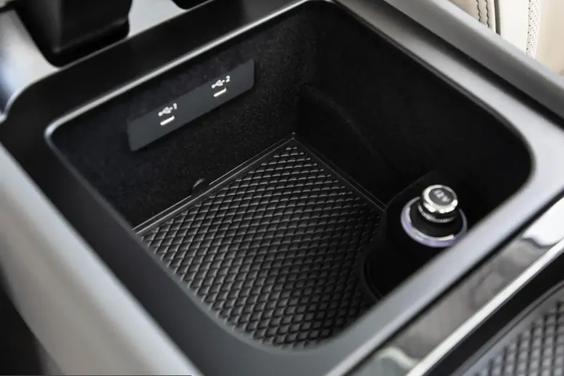 Bentley Bentayga din 2025 cu 11.500 km - oferta BEN217079 - foto 18