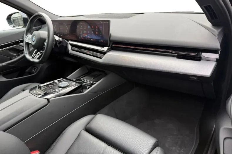 BMW 520 (Seria 5) din 2024 cu 35.200 km - oferta BMW217086 - foto 11