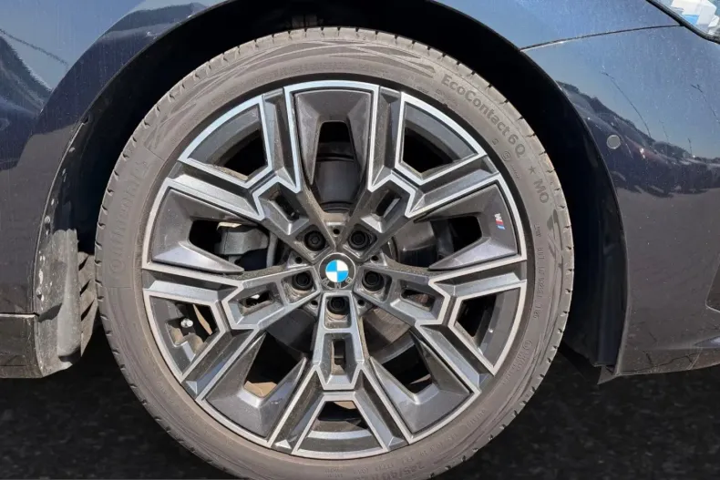BMW 520 (Seria 5) din 2025 cu 25.030 km - oferta BMW217090 - foto 15