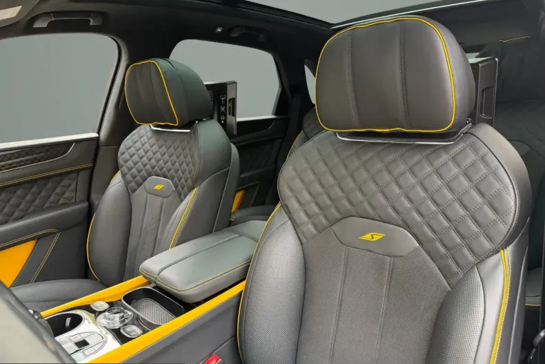 Bentley Bentayga din 2025 cu 9.500 km - oferta BEN217092 - foto 11