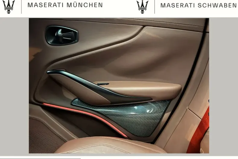 Aston Martin DBX din 2024 cu 37.900 km - oferta AST217096 - foto 9